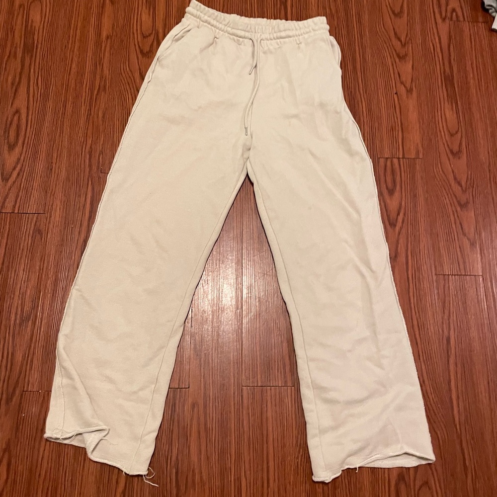 nude flowy pants